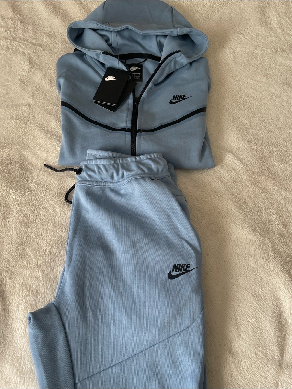 Nike Sportswear Tech Fleece Men's Full-Zip Hoodie, Diffused Blue/Black, Medium